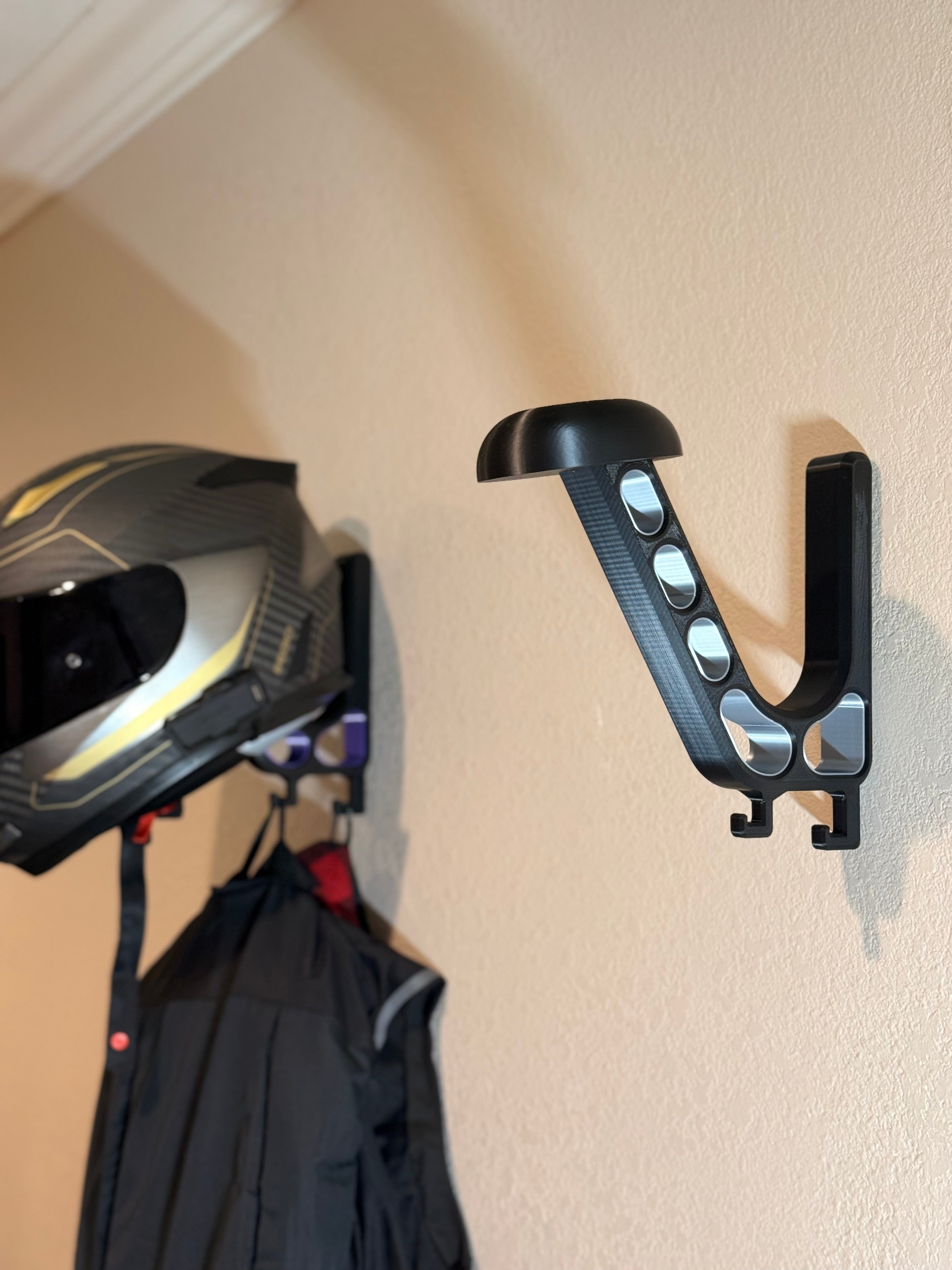 bike mount motorcycle helmet hanger HAINANSTRY Accessories, Holder Helmet Rack Wall Mounted Hook for Coats, Hats, Caps gloves and other accessories Helmet Hanger Stand Motorbike Helmet