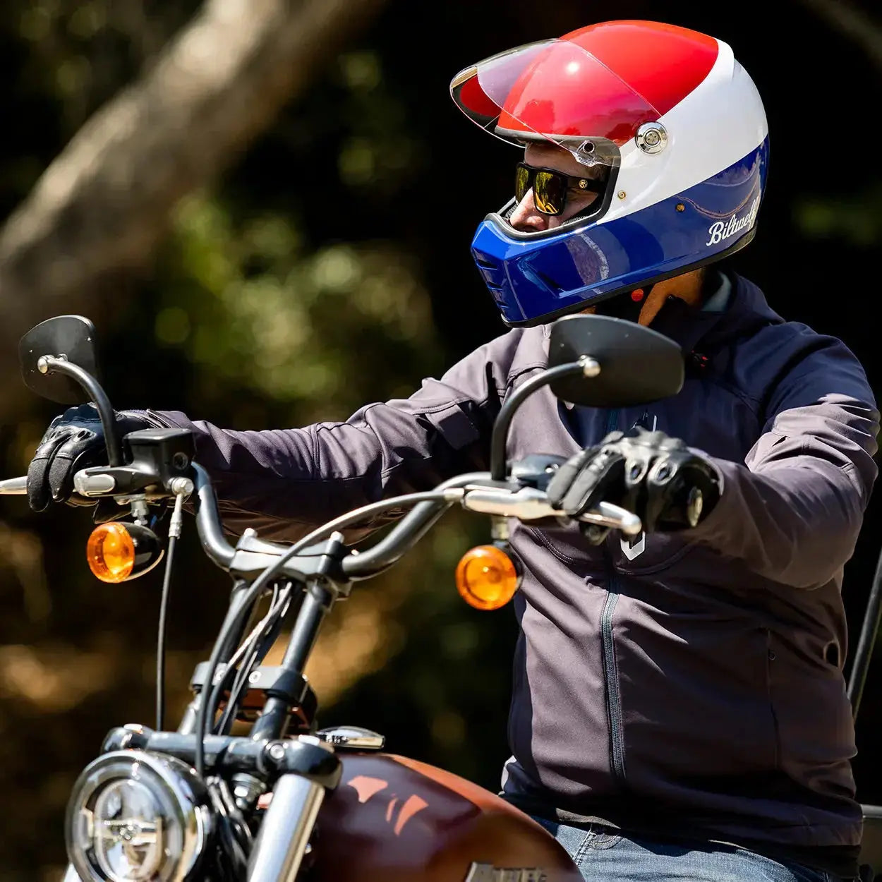 Motorcycle Helmets: A Complete Guide